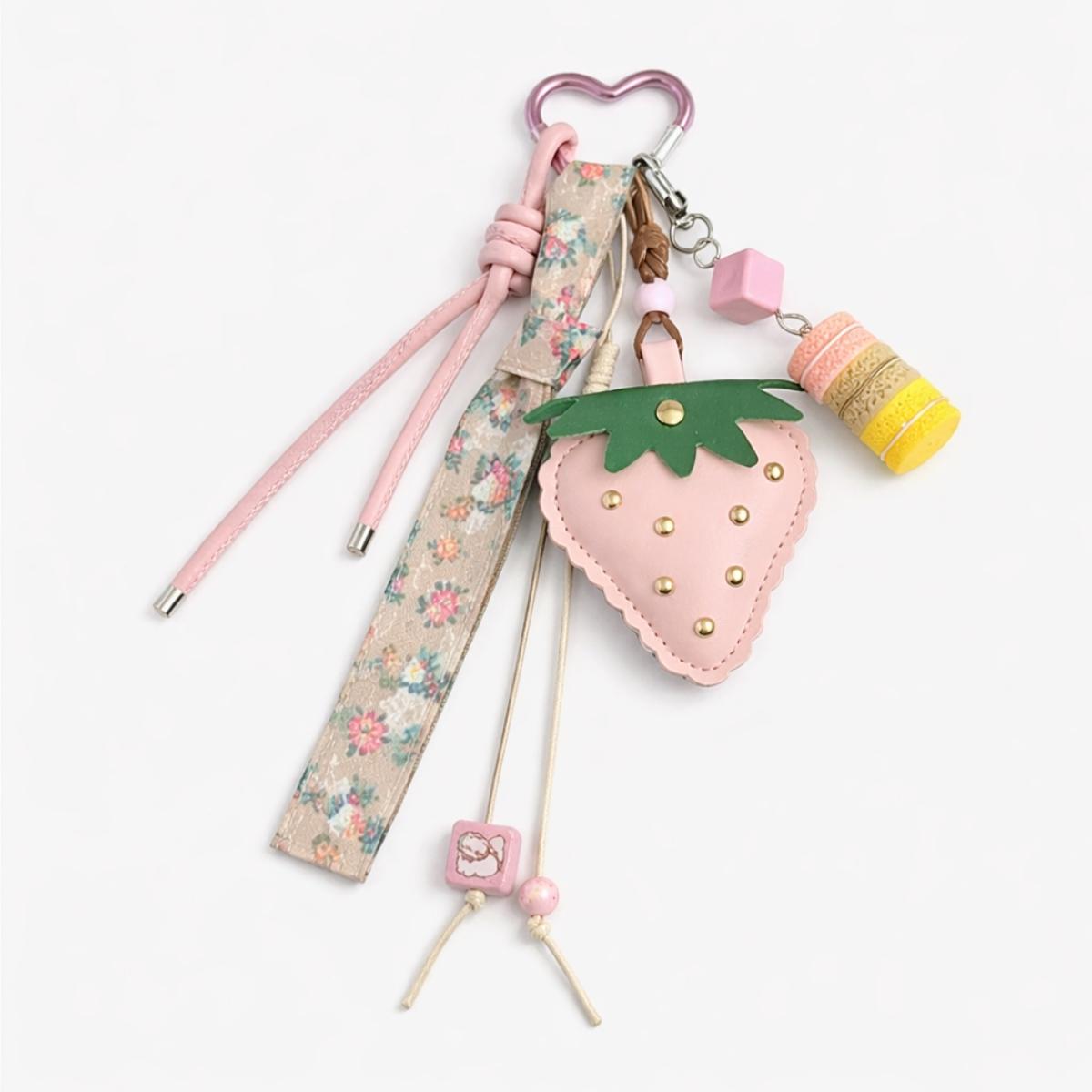 Llavero charm fresa
