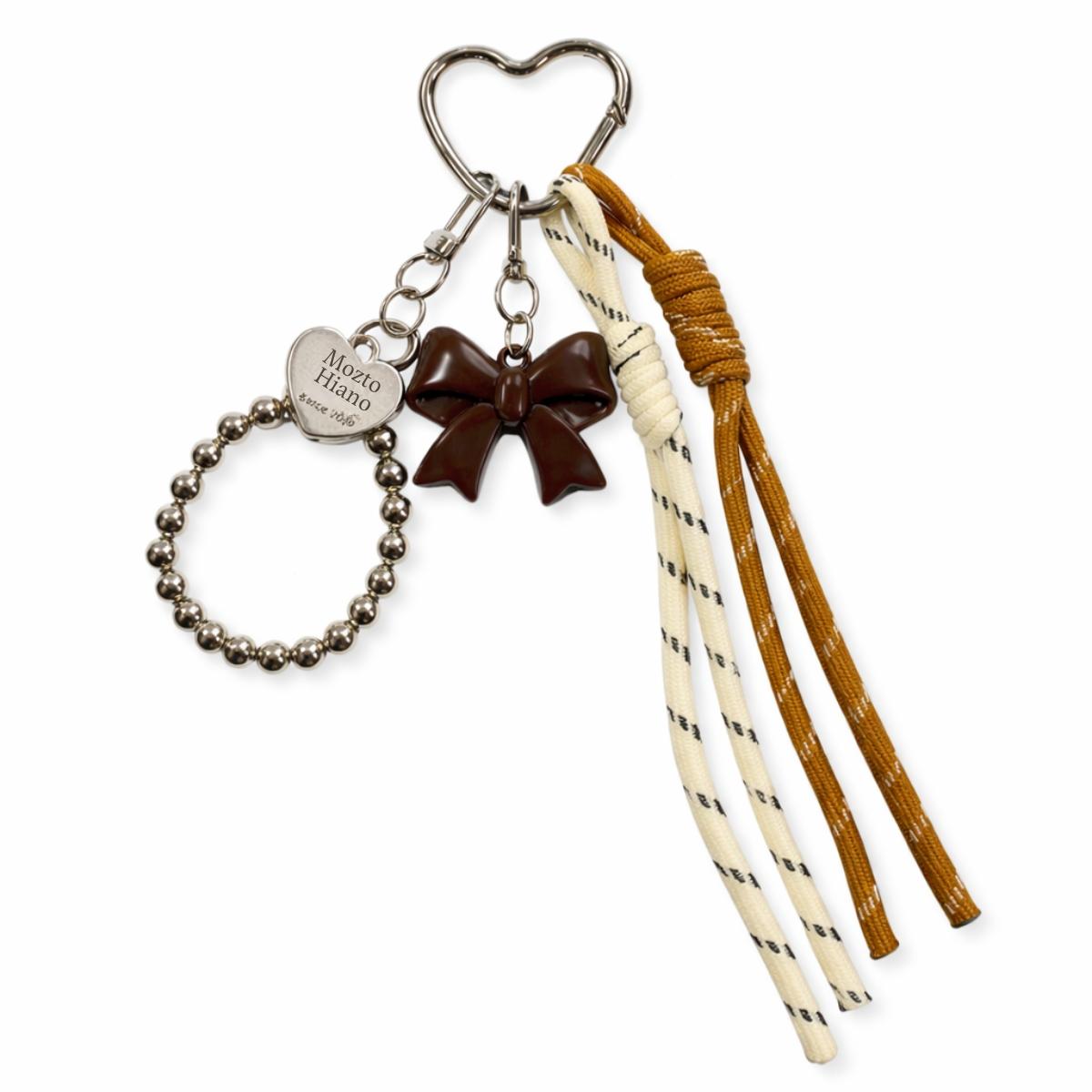 Llavero charm lazo y corazón