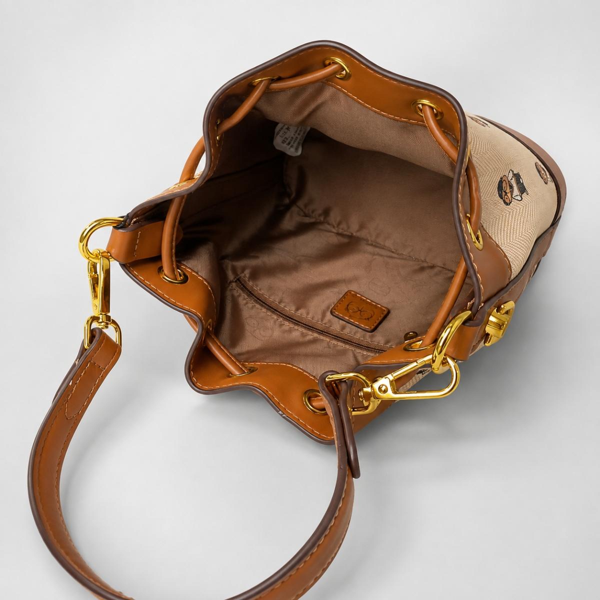Cream Bear bolso bombonera