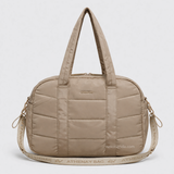 Bolso puffer con neceser