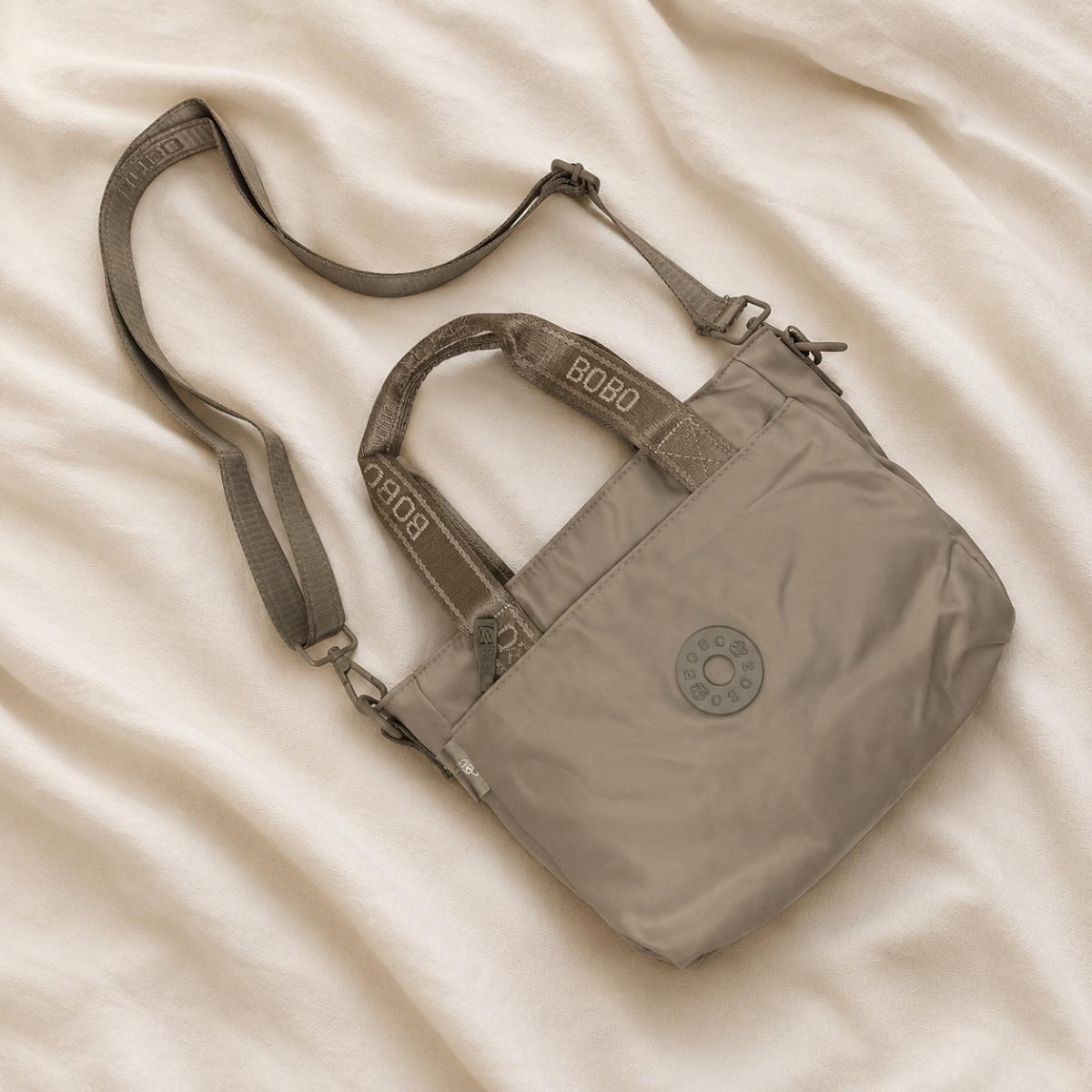 Morral crossbody con asa Bobo Isis