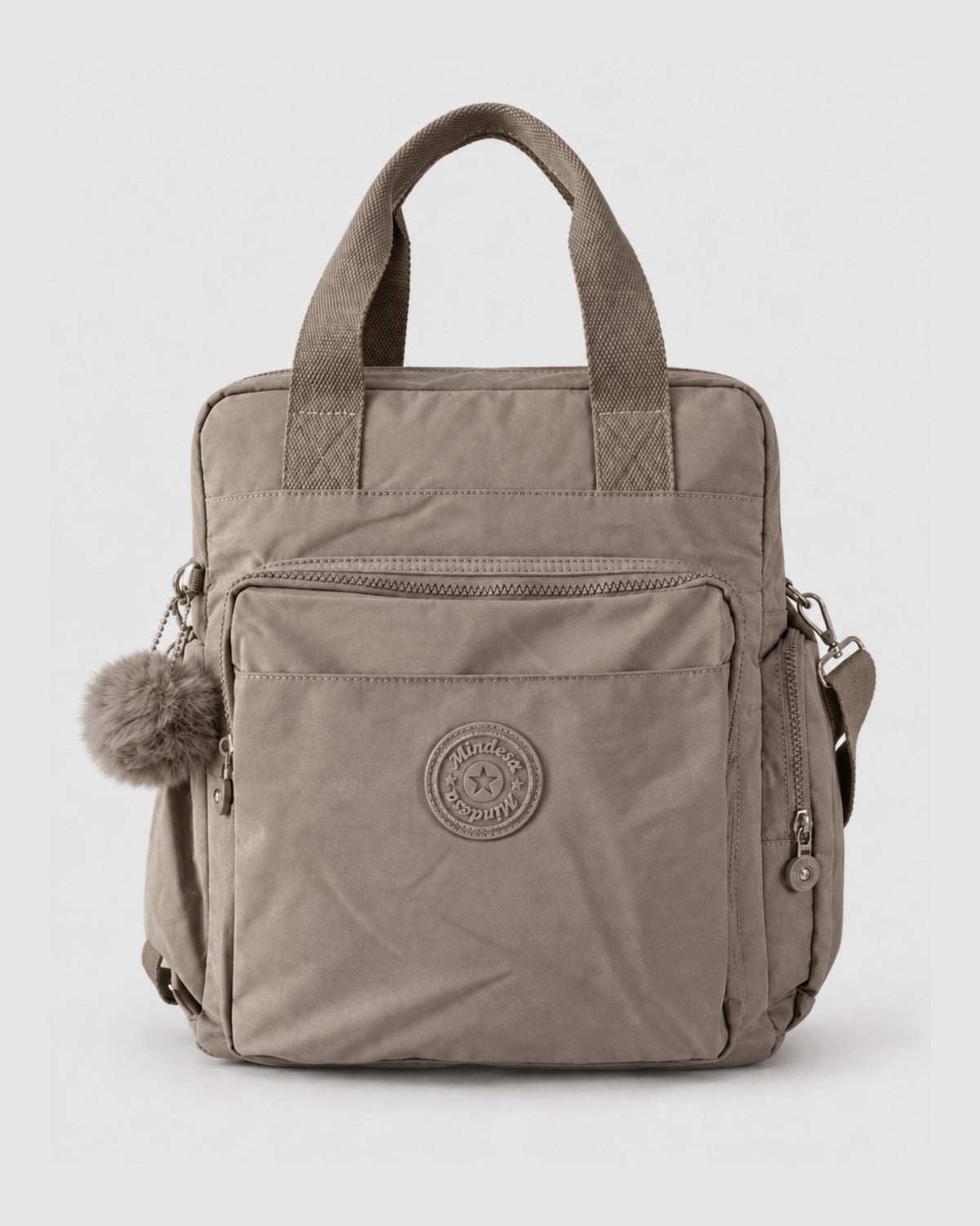 Bolso mochila 3 en 1 de tela nylon con textura de tela mojada, estructurada. Con espacio para laptop de 15.6" 