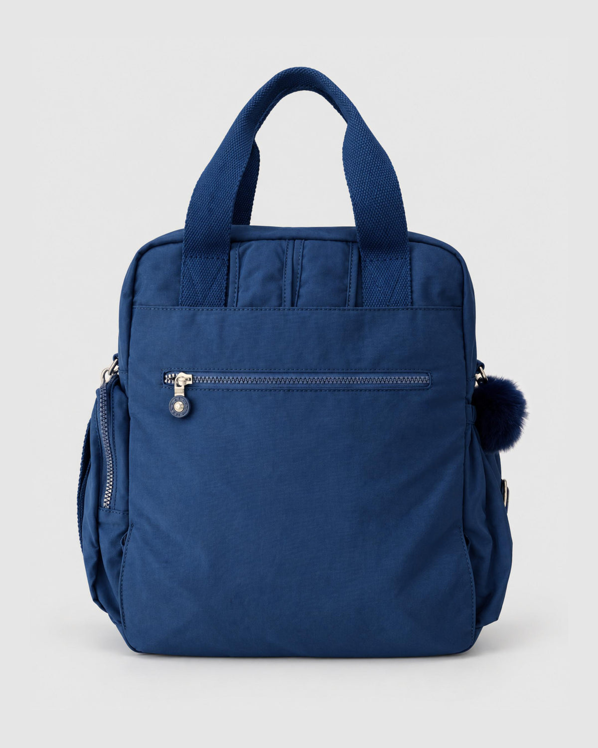 Bolso mochila 3 en 1 de tela nylon con textura de tela mojada, estructurada. Con espacio para laptop de 15.6" 