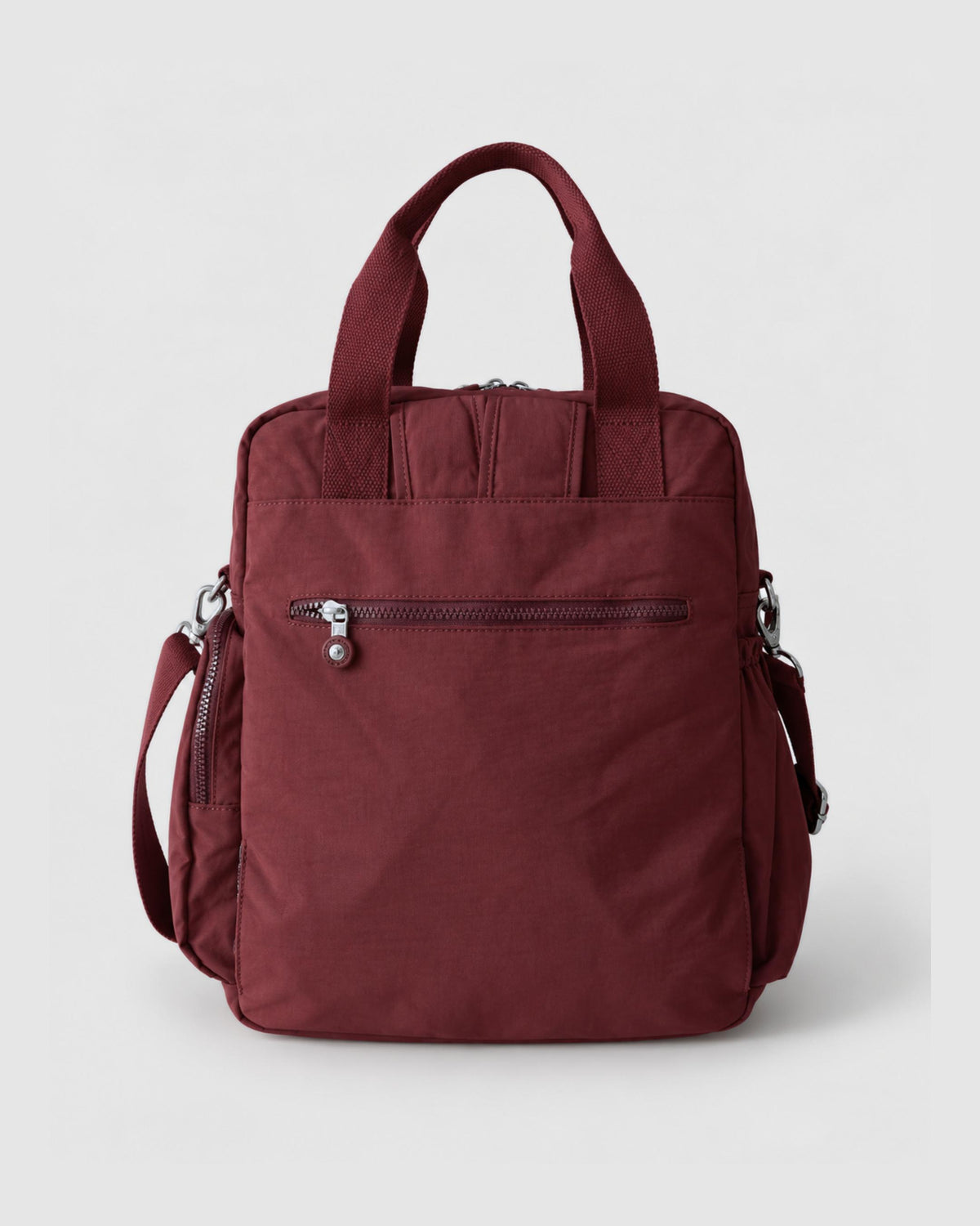 Bolso mochila 3 en 1 de tela nylon con textura de tela mojada, estructurada. Con espacio para laptop de 15.6" 