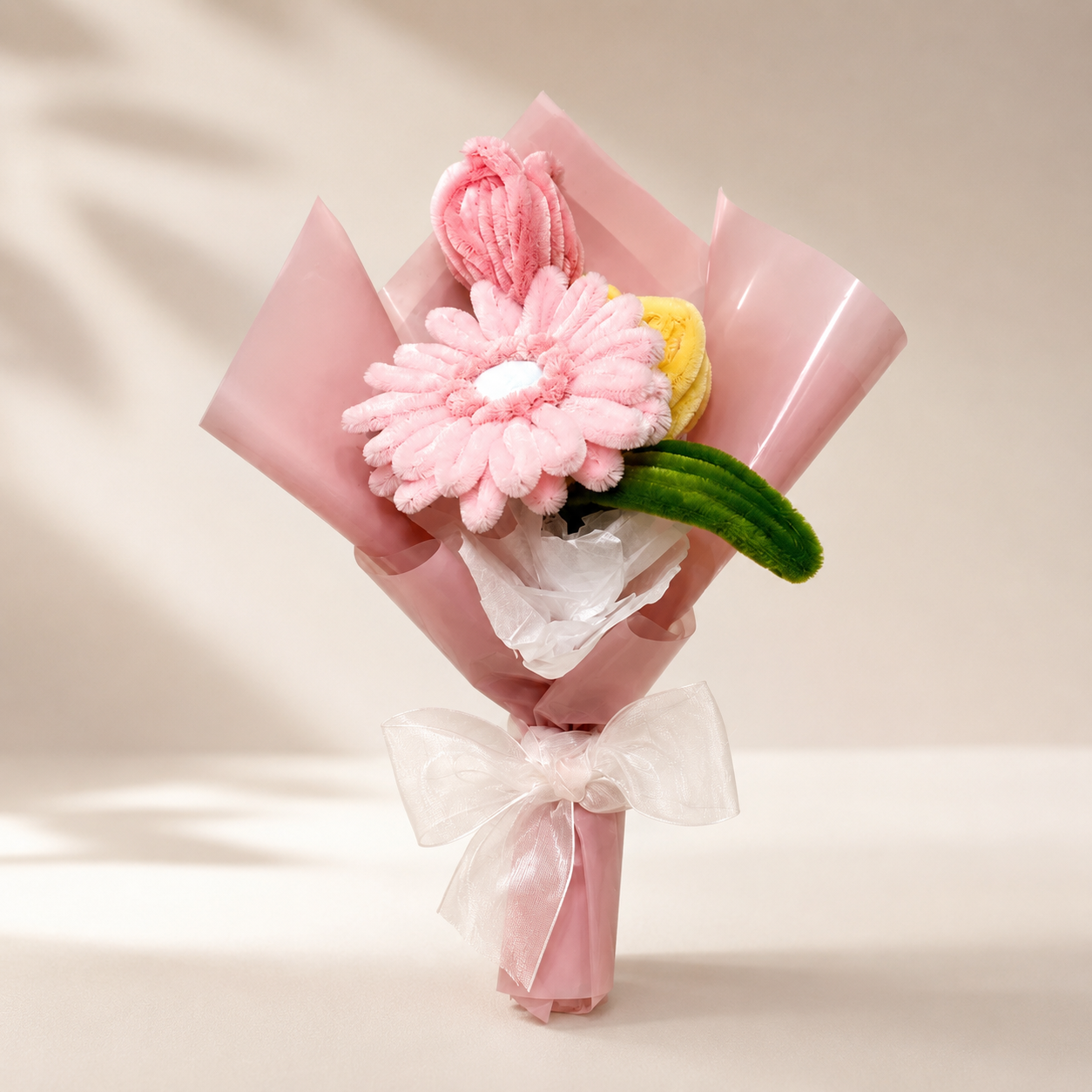 Ramo de flores eternas con limpiapipas